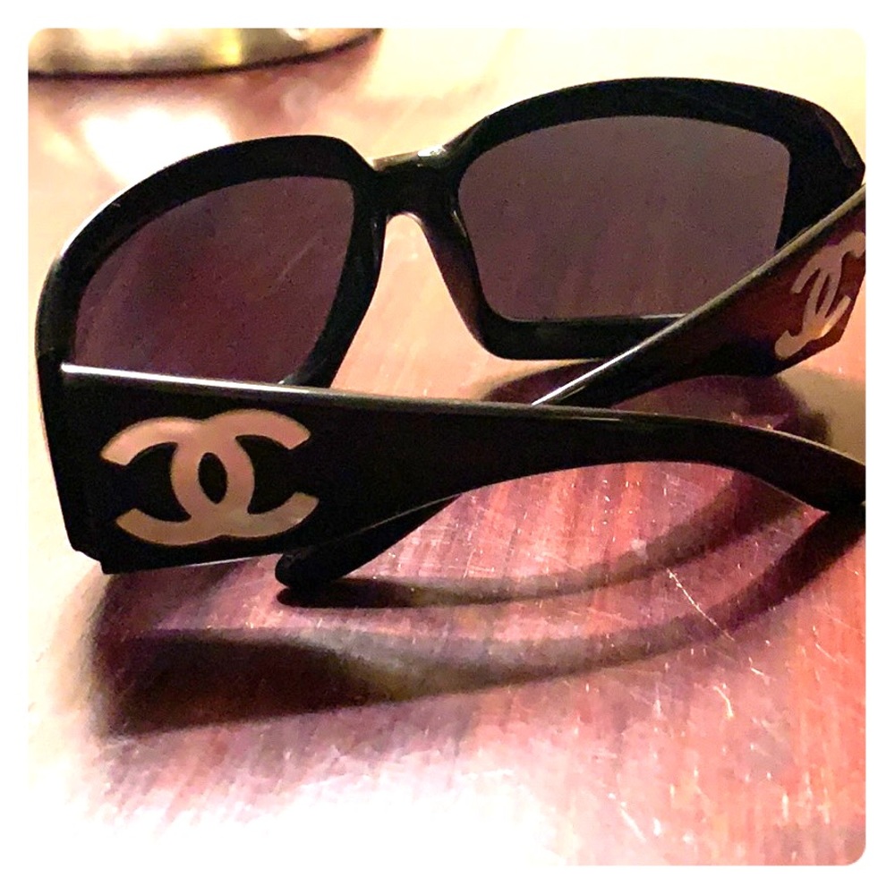 Chanel black frame sunglasses